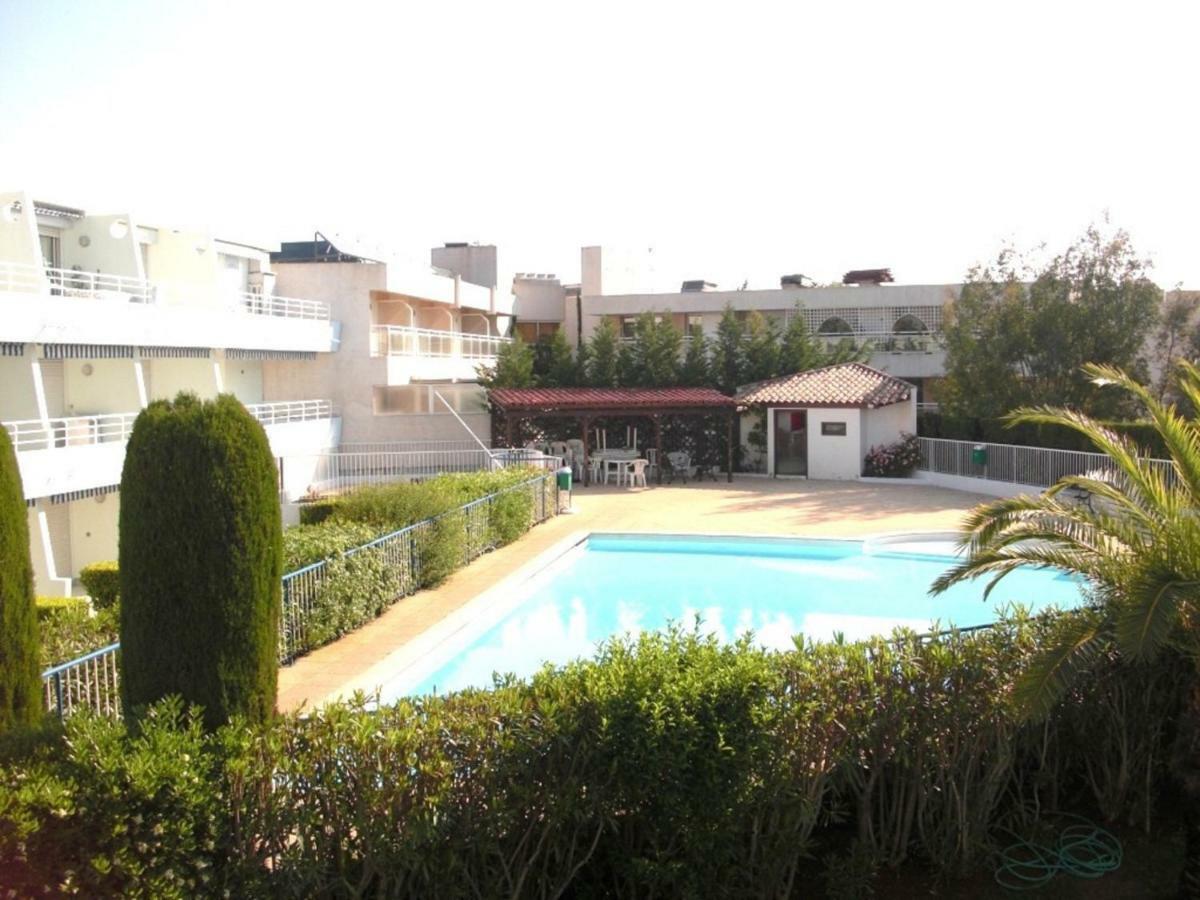 Agreable Appartement 4 Personnes A Villeneuve-Loubet Plage, Piscine, Mer, Commerces A Proximite المظهر الخارجي الصورة